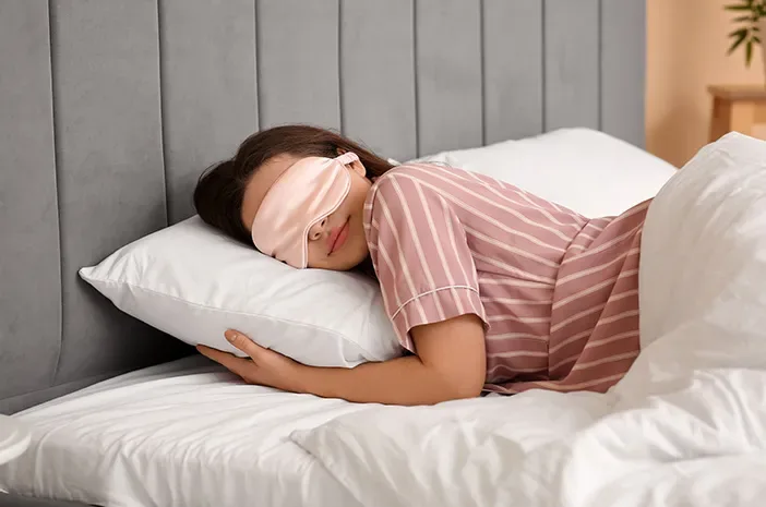 4 Kebiasaan Sebelum Tidur Yang Berbahaya bagi Pembuluh Darah